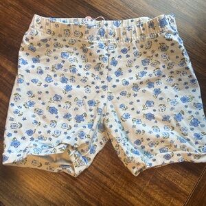 Sweet honey Floral Patterned Shorts in Blue and White